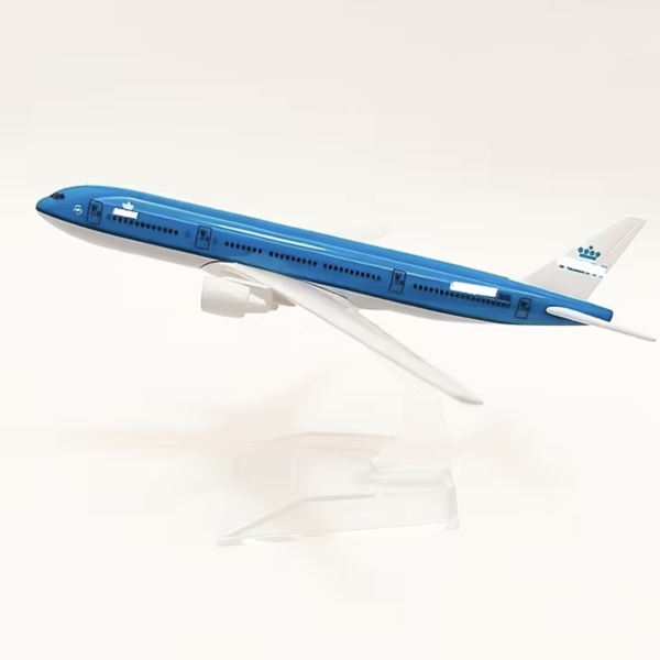 KLM Dutch 777 Aircraft Model